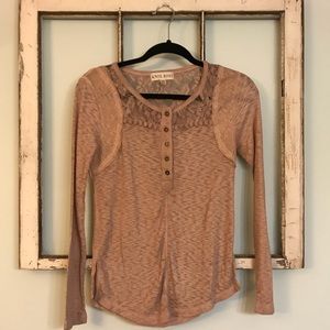 ⭐️2 for $10!!⭐️ Knox Rose stretch long sleeve!